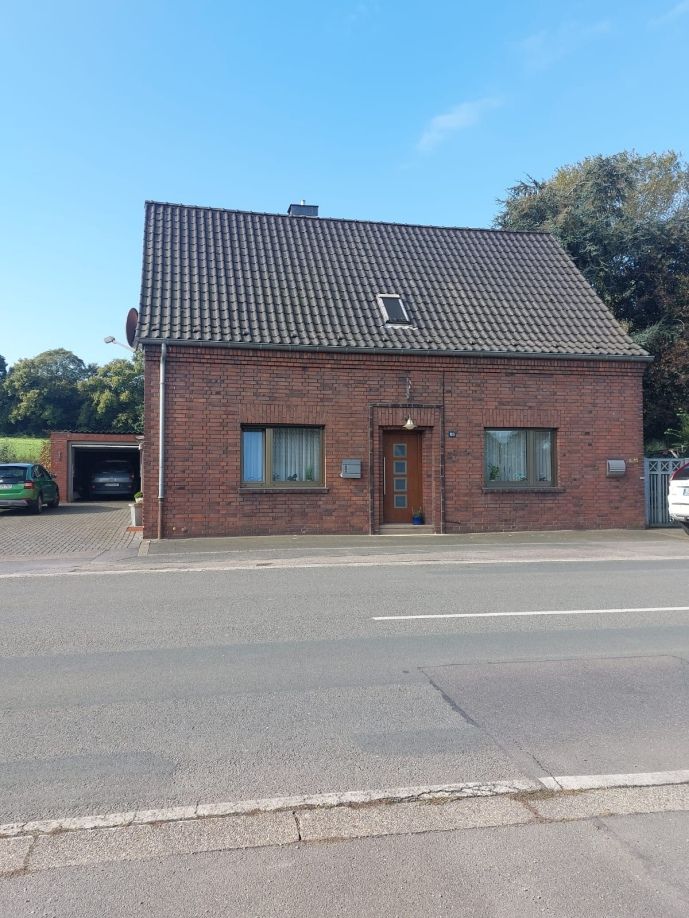 Freistehendes 2-Familienhaus zwischen Rheurdt und Schaephuysen